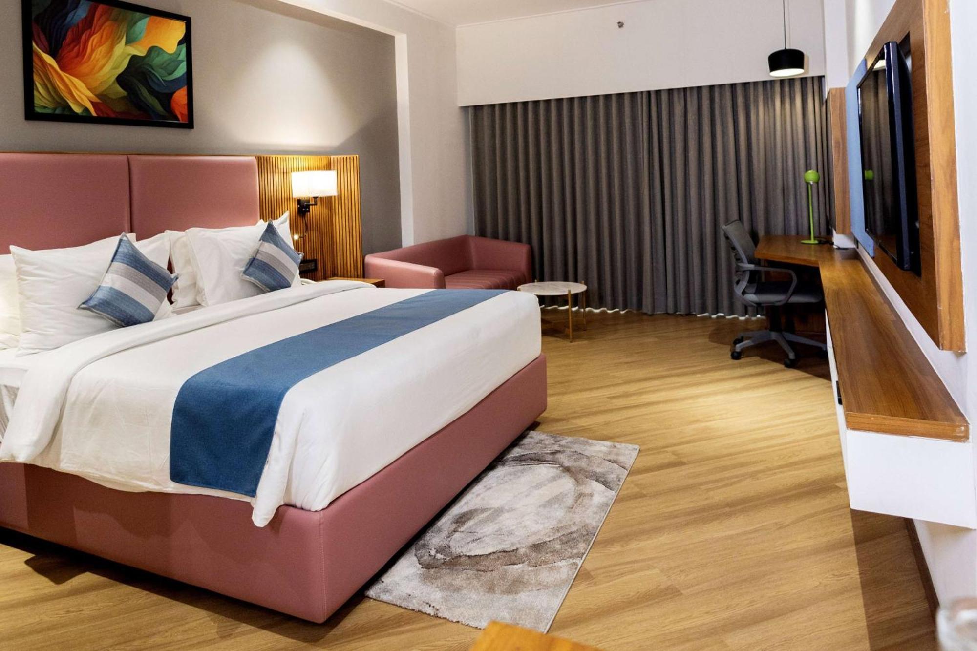 Ramada Encore By Wyndham Viramgam Extérieur photo