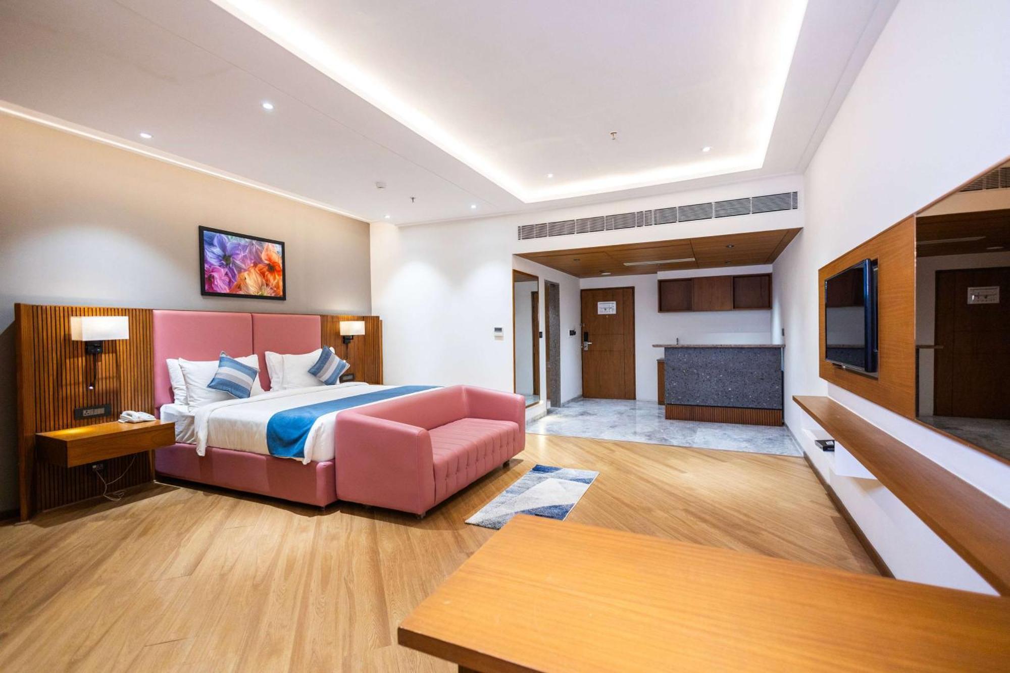 Ramada Encore By Wyndham Viramgam Extérieur photo