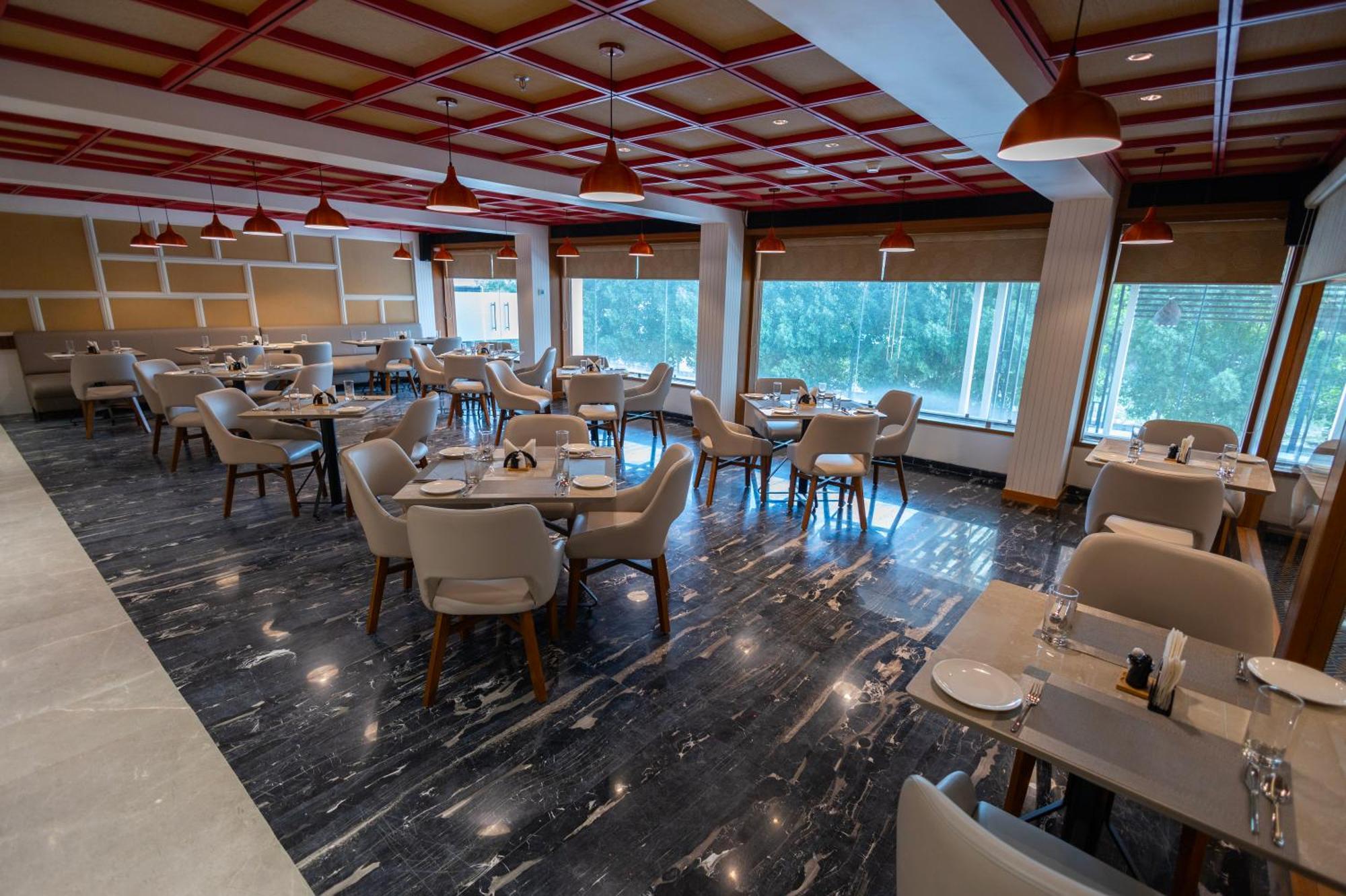 Ramada Encore By Wyndham Viramgam Extérieur photo