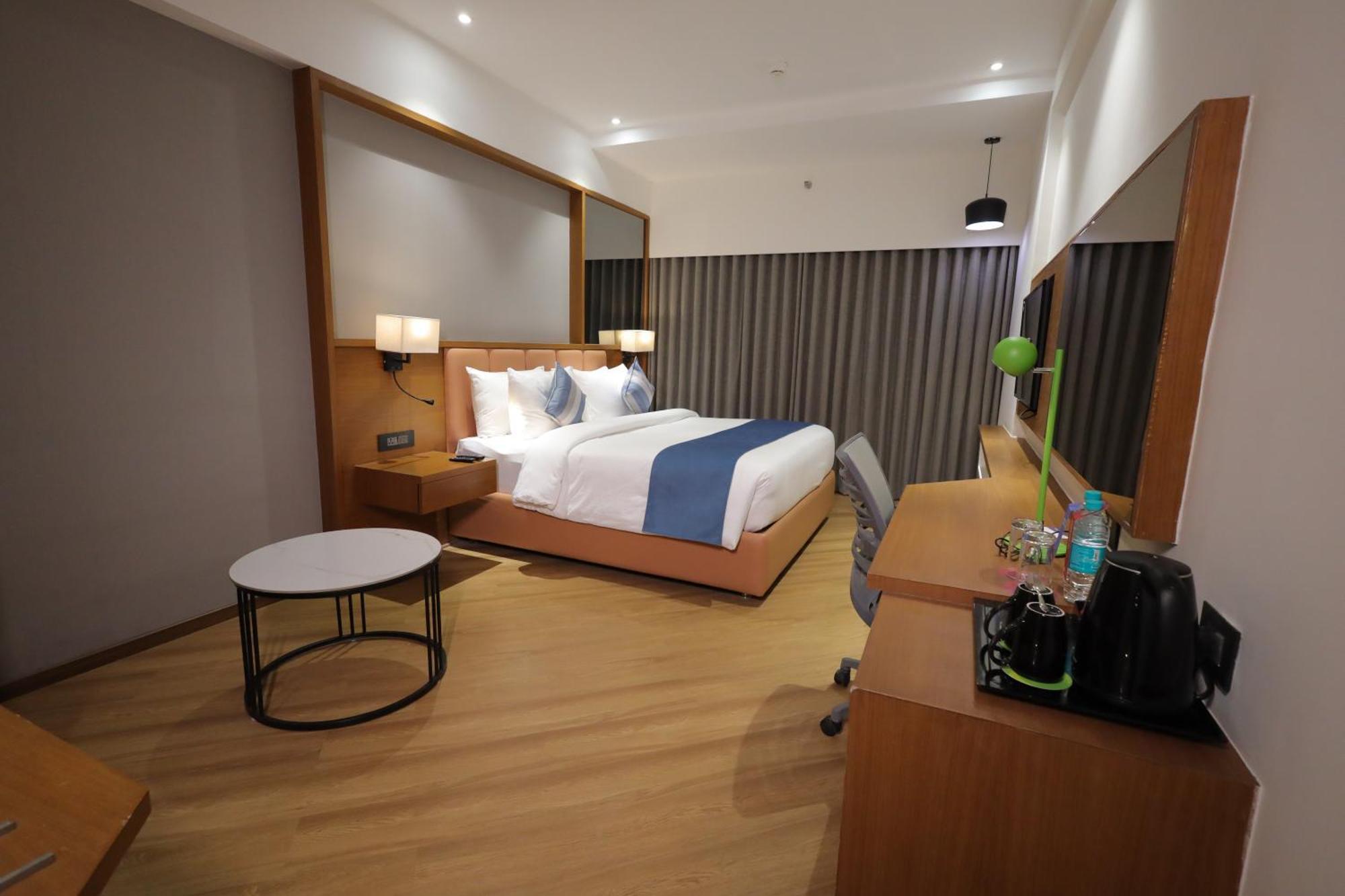 Ramada Encore By Wyndham Viramgam Extérieur photo